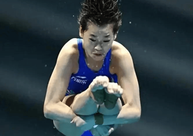 跳水比赛西班牙选手稳居第一 跳水比赛西班牙选手稳居第一