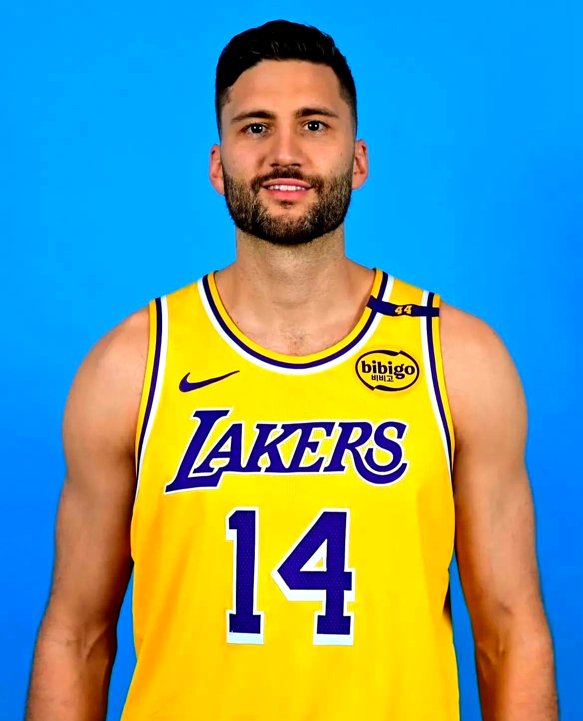 湖人碾压湖人B队,克莱爆发神勇 湖人碾压湖人B队,克莱爆发神勇