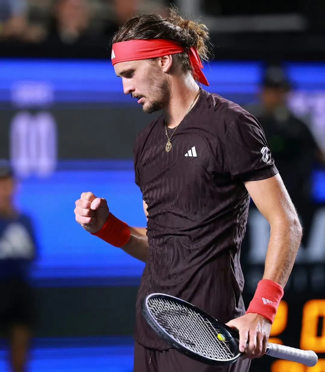 欧洲网球队血洗美国网球队，兹维列夫制霸全场的简单介绍