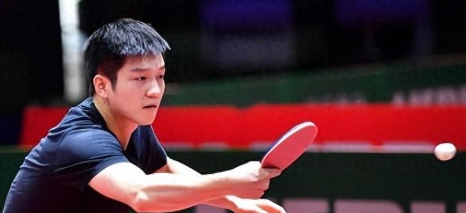 中国队绝杀瑞典队,樊振东点燃赛场 中国队绝杀瑞典队,樊振东点燃赛场