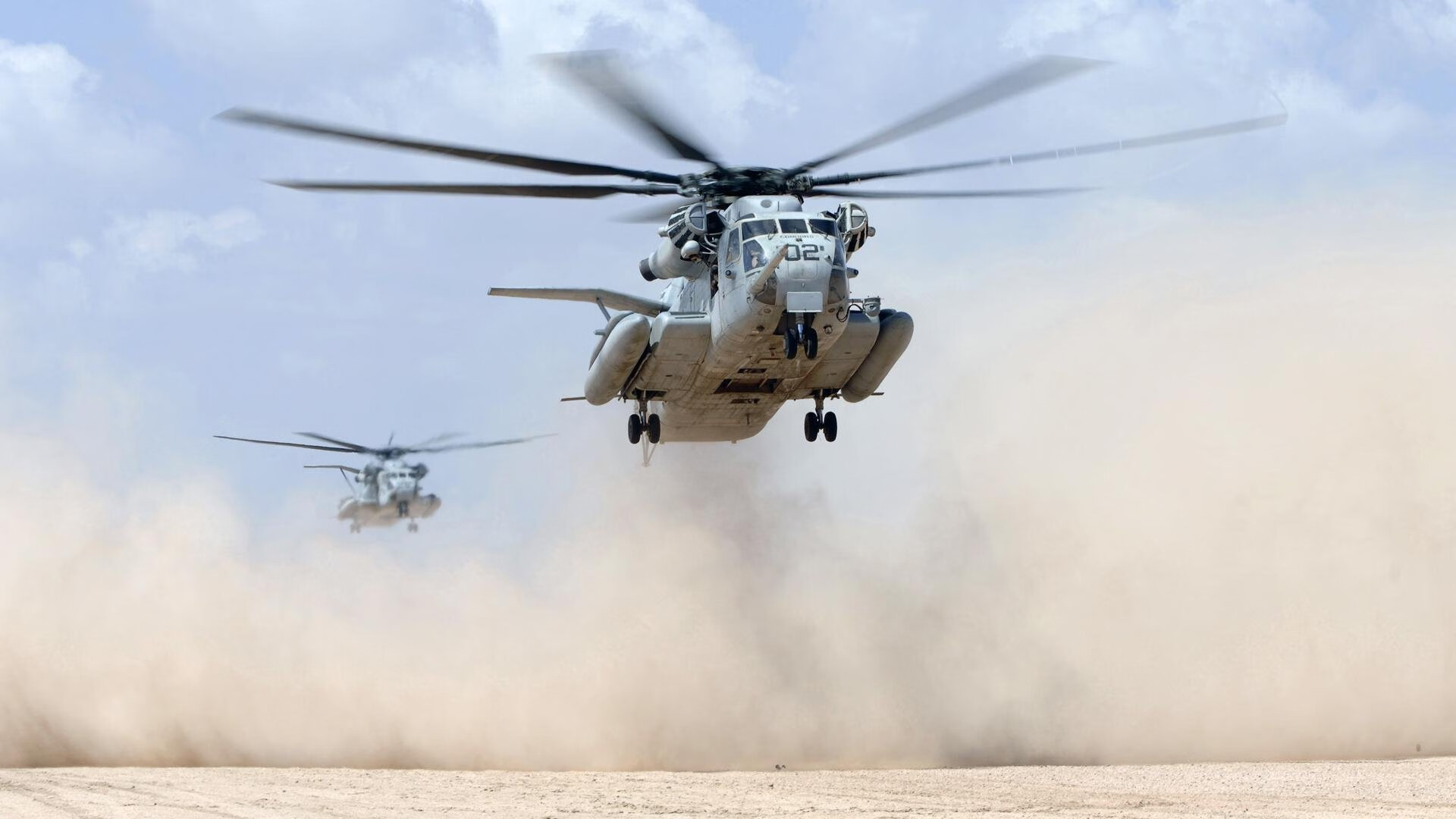 英格兰VS中国,久保建英的攻防枢纽之战