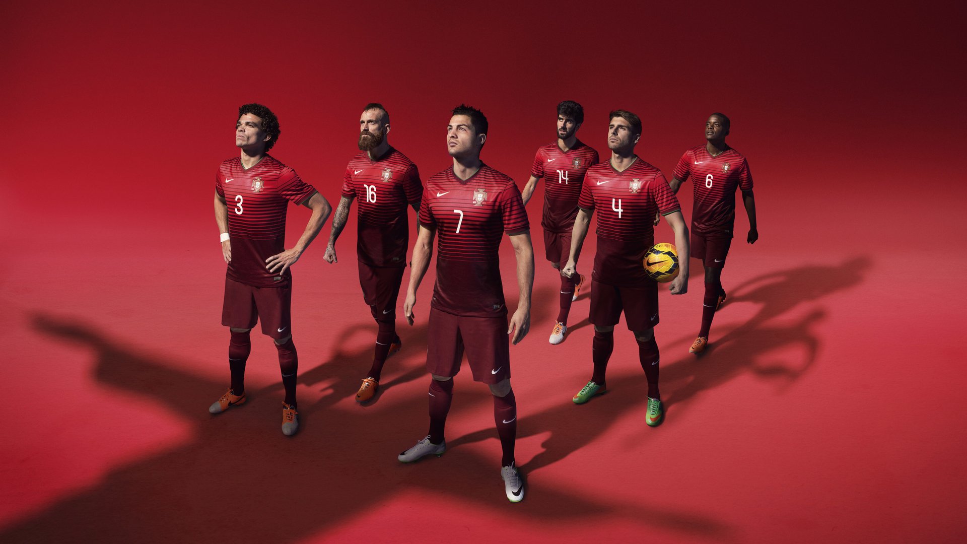 荆棘王冠,班凯罗在总决赛之夜的加冕